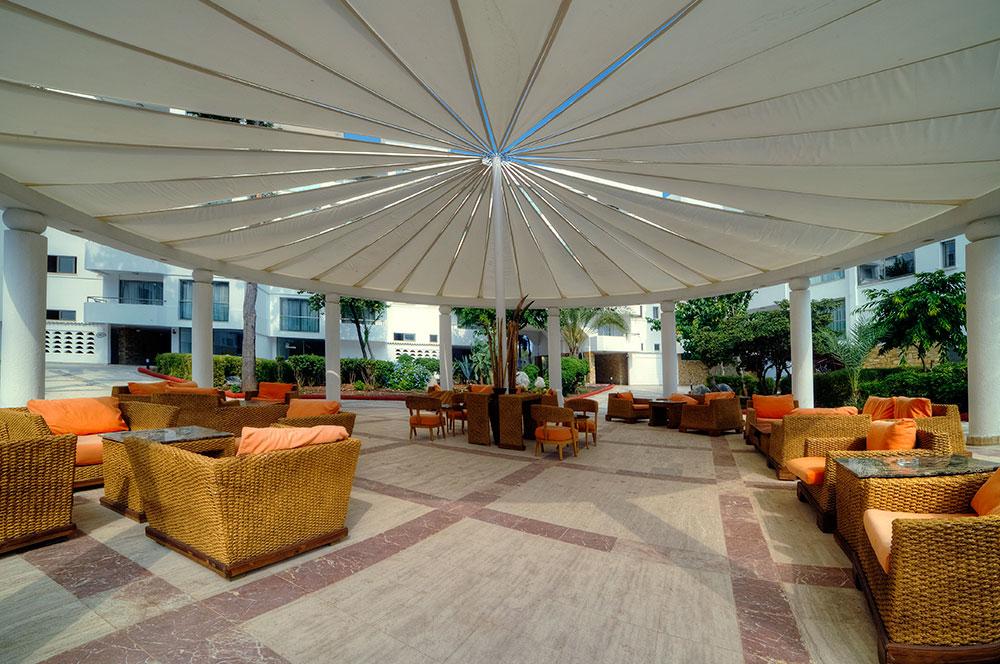 Jasmine Court Hotel & Casino Kyrenia  Eksteriør billede