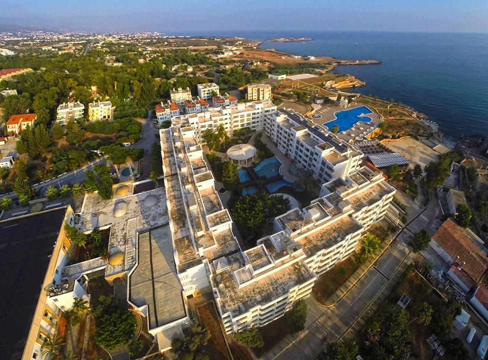 Jasmine Court Hotel & Casino Kyrenia  Eksteriør billede