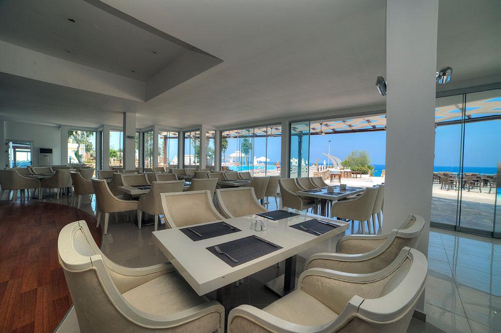 Jasmine Court Hotel & Casino Kyrenia  Eksteriør billede