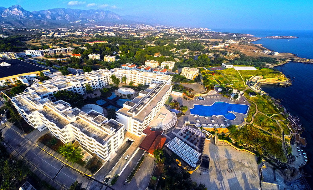 Jasmine Court Hotel & Casino Kyrenia  Eksteriør billede
